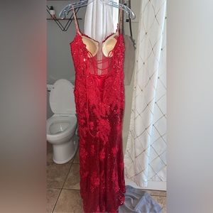 Sherri Hill Prom Dress in Red! Size: 00
